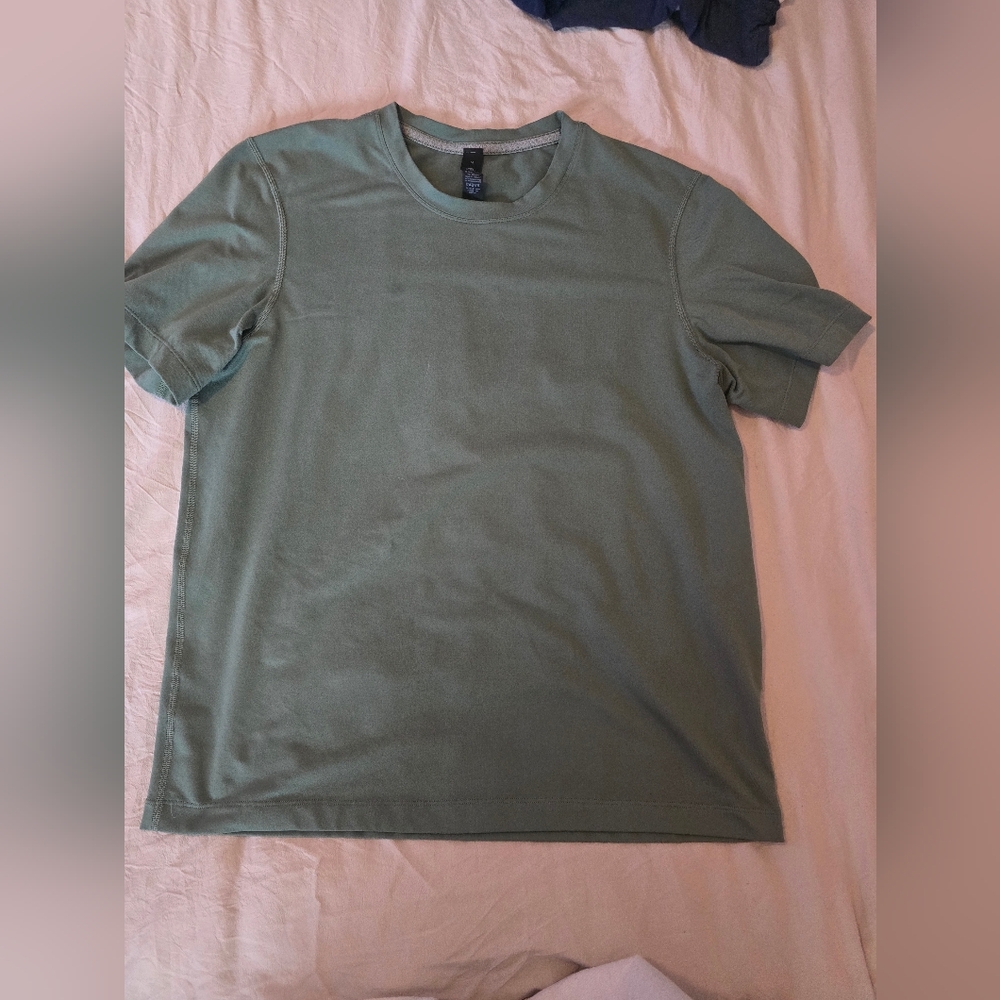lululemon athletica Green Men's Shirt - Soft Jersey